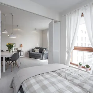 apartament-z-widokiem-na-dworek-apartment.gdanskhotel.org/